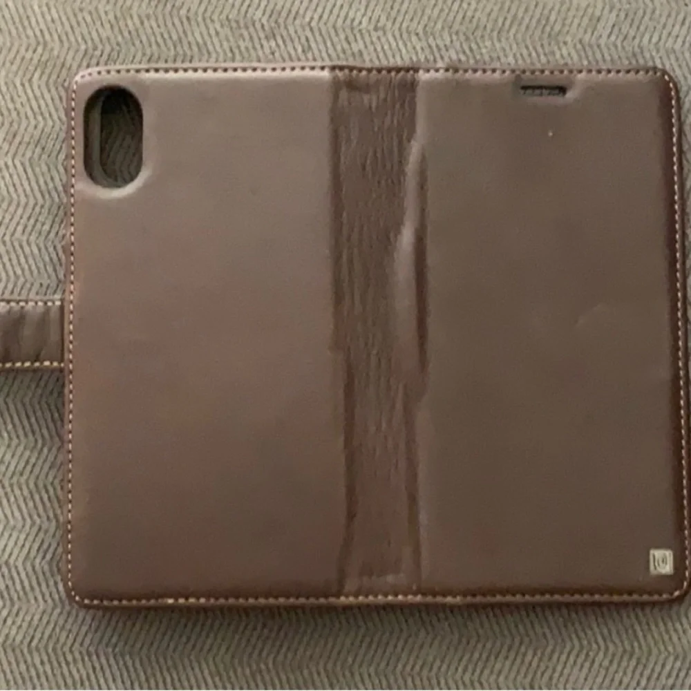I phone XR leather case